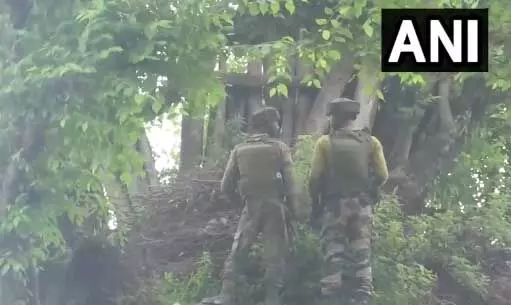 BREAKING: एक जवान घायल, आतंकवादियों के घुसपैठ की कोशिश को किया नाकाम