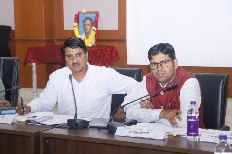 अगले 10 दिनों में पशुधन वृद्धि के लिए चारा लगाना चाहिए- एड नीलेश हेलोंडे पाटिल